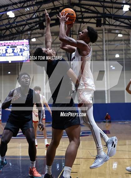 Thumbnail 1 in JSerra Catholic @ Providence Day photogallery.