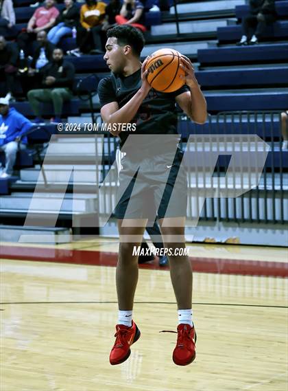 Thumbnail 1 in JSerra Catholic @ Providence Day photogallery.
