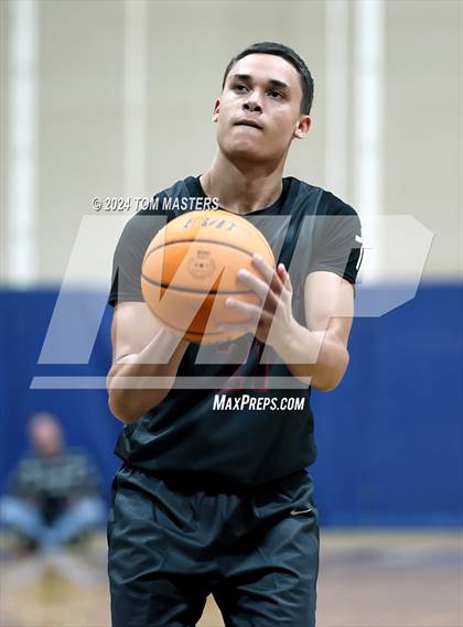 Thumbnail 1 in JSerra Catholic @ Providence Day photogallery.