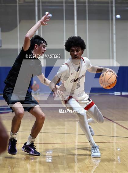Thumbnail 2 in JSerra Catholic @ Providence Day photogallery.