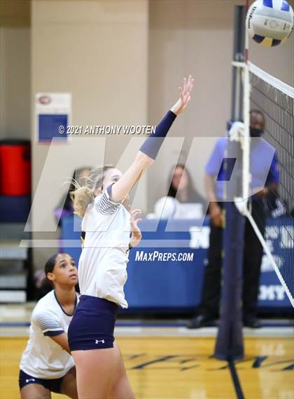 Thumbnail 2 in Fayetteville Academy @ Northwood Temple Academy photogallery.