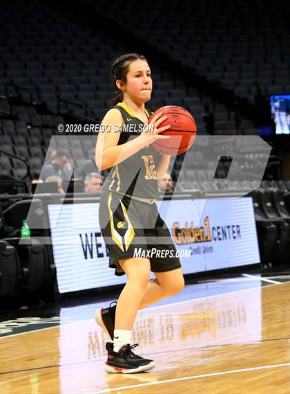 Thumbnail 2 in Whitney vs Del Oro @ Golden 1 Center photogallery.