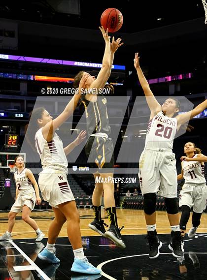 Thumbnail 2 in Whitney vs Del Oro @ Golden 1 Center photogallery.