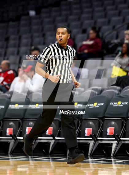 Thumbnail 1 in Whitney vs Del Oro @ Golden 1 Center photogallery.