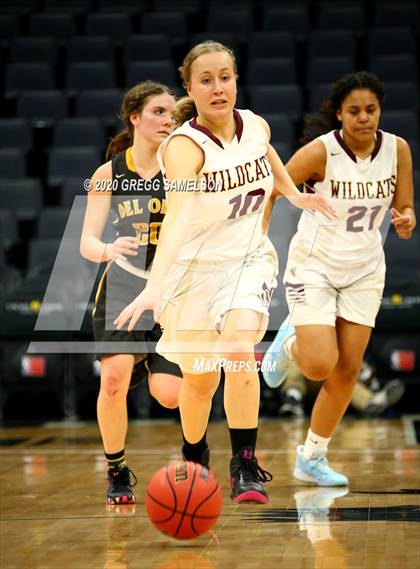 Thumbnail 1 in Whitney vs Del Oro @ Golden 1 Center photogallery.