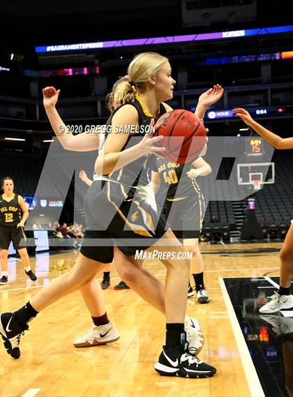 Thumbnail 2 in Whitney vs Del Oro @ Golden 1 Center photogallery.