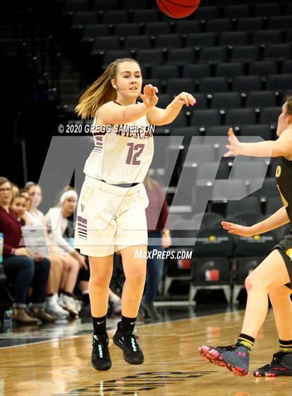 Thumbnail 3 in Whitney vs Del Oro @ Golden 1 Center photogallery.