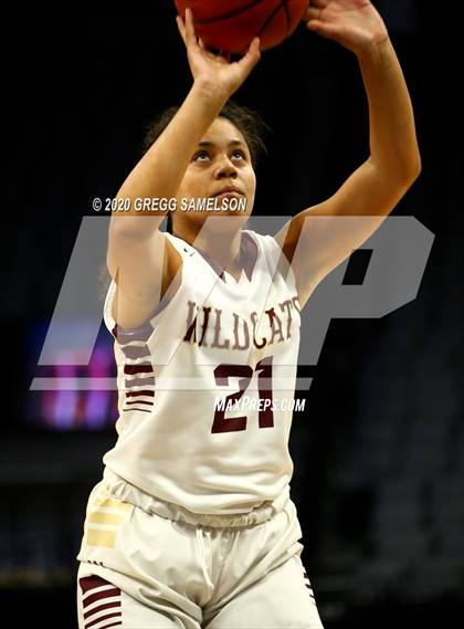 Thumbnail 2 in Whitney vs Del Oro @ Golden 1 Center photogallery.