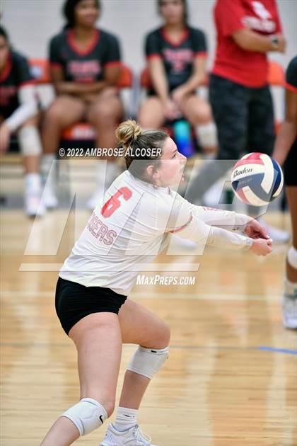 Thumbnail 2 in Fort Bend Travis vs. Waller photogallery.