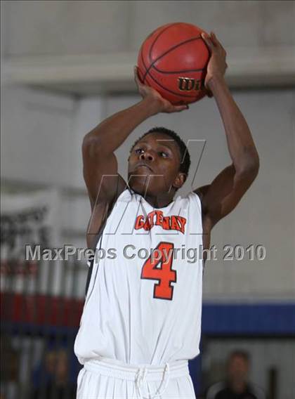 Thumbnail 3 in Fairview @ Gateway (Cherry Creek Holiday Classic) photogallery.
