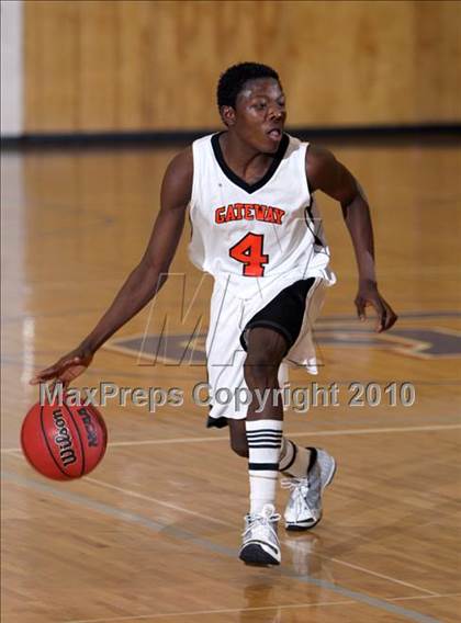 Thumbnail 1 in Fairview @ Gateway (Cherry Creek Holiday Classic) photogallery.