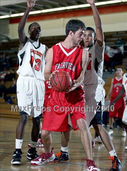 Thumbnail 2 in Fairview @ Gateway (Cherry Creek Holiday Classic) photogallery.