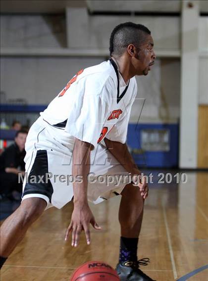 Thumbnail 2 in Fairview @ Gateway (Cherry Creek Holiday Classic) photogallery.