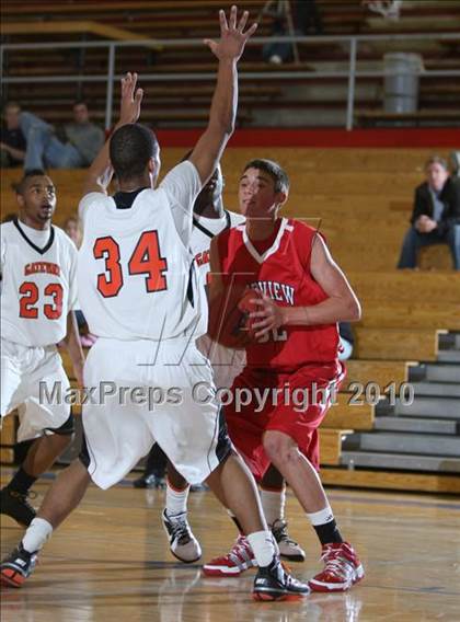 Thumbnail 1 in Fairview @ Gateway (Cherry Creek Holiday Classic) photogallery.