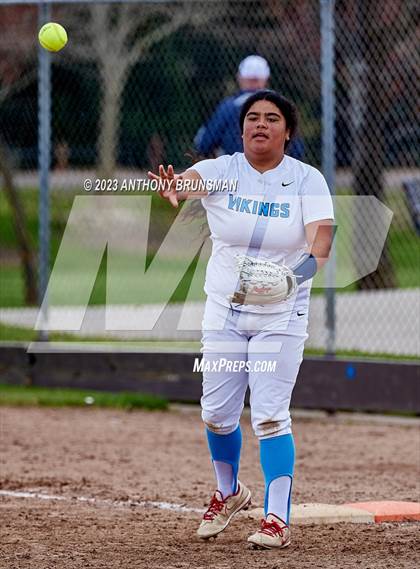 Thumbnail 1 in Pleasant Valley vs. Granite Bay (Stephanie LeDoux Tournament) photogallery.