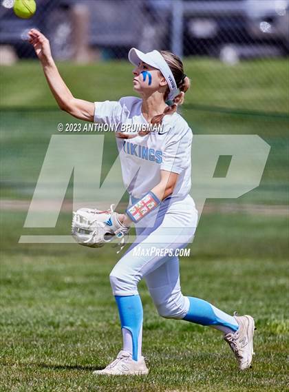 Thumbnail 2 in Pleasant Valley vs. Granite Bay (Stephanie LeDoux Tournament) photogallery.