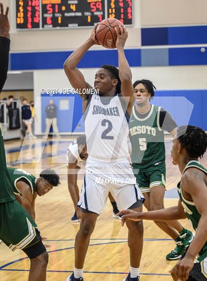 Thumbnail 3 in Killeen vs Desoto (Spurs High School Showcase) photogallery.