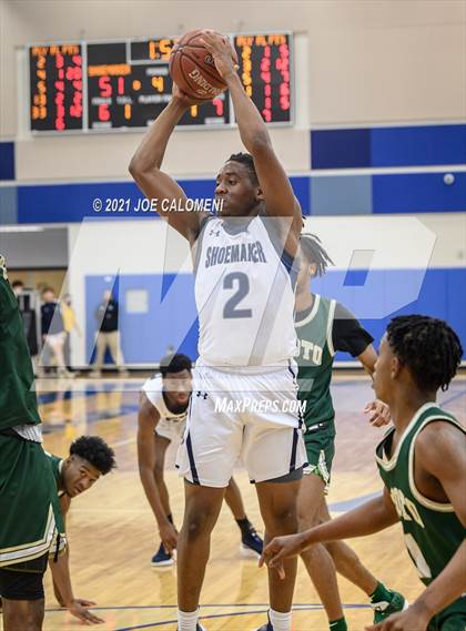 Thumbnail 1 in Killeen vs Desoto (Spurs High School Showcase) photogallery.