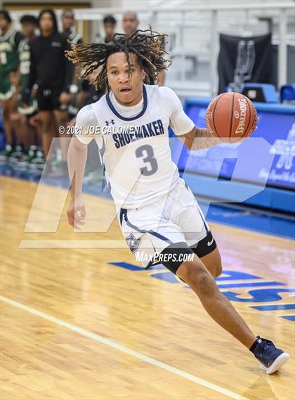 Thumbnail 1 in Killeen vs Desoto (Spurs High School Showcase) photogallery.