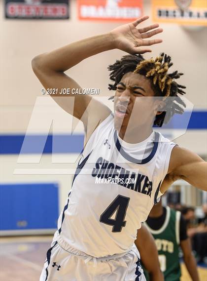 Thumbnail 2 in Killeen vs Desoto (Spurs High School Showcase) photogallery.