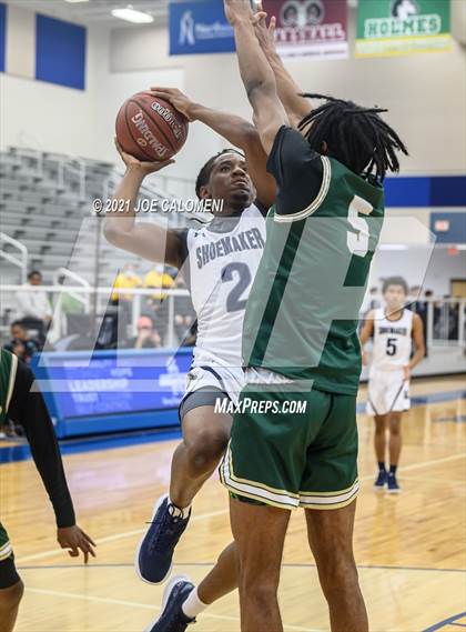 Thumbnail 1 in Killeen vs Desoto (Spurs High School Showcase) photogallery.