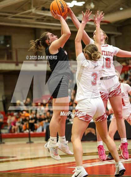 Thumbnail 3 in Wiggins vs. Centauri (CHSAA 3A Great 8) photogallery.