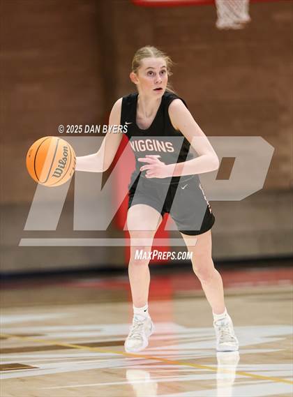 Thumbnail 2 in Wiggins vs. Centauri (CHSAA 3A Great 8) photogallery.