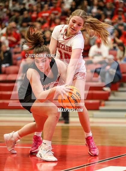 Thumbnail 2 in Wiggins vs. Centauri (CHSAA 3A Great 8) photogallery.