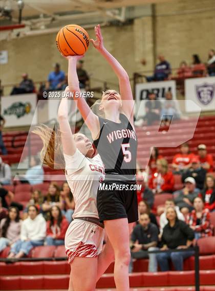 Thumbnail 2 in Wiggins vs. Centauri (CHSAA 3A Great 8) photogallery.