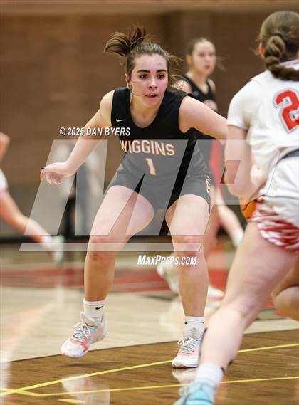 Thumbnail 2 in Wiggins vs. Centauri (CHSAA 3A Great 8) photogallery.
