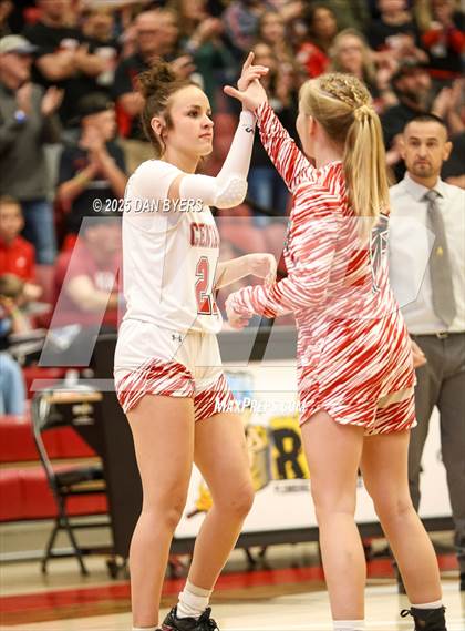Thumbnail 1 in Wiggins vs. Centauri (CHSAA 3A Great 8) photogallery.