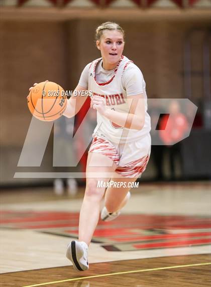 Thumbnail 1 in Wiggins vs. Centauri (CHSAA 3A Great 8) photogallery.