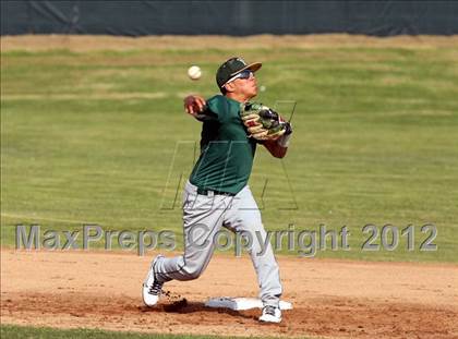 Thumbnail 3 in Tahquitz @ Damien photogallery.