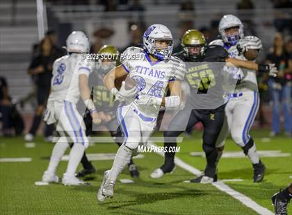 Thumbnail 1 in Temescal Canyon @ Lakeside photogallery.