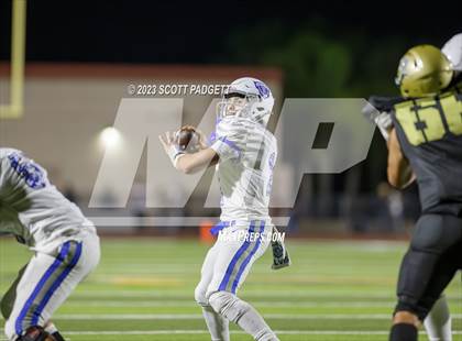 Thumbnail 3 in Temescal Canyon @ Lakeside photogallery.