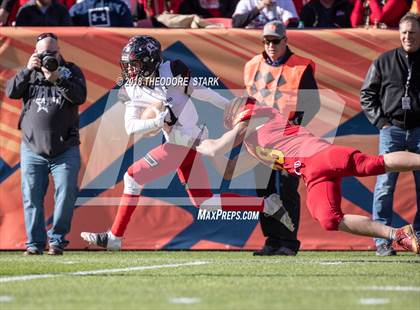 Thumbnail 1 in Loveland vs. Skyline (CHSAA 4A Final) photogallery.