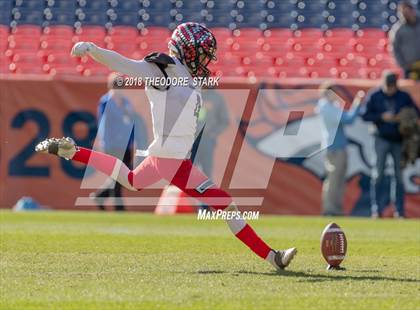 Thumbnail 1 in Loveland vs. Skyline (CHSAA 4A Final) photogallery.
