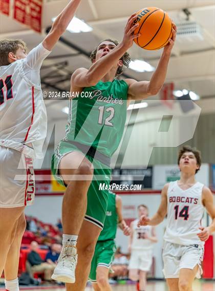 Thumbnail 1 in Yellville-Summit @ Flippin photogallery.