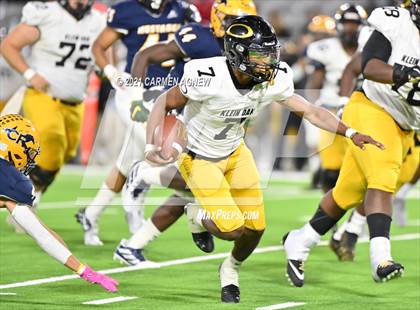 Thumbnail 2 in Klein Oak @ Cypress Ranch (UIL 6A D1 Bi-District Playoff) photogallery.