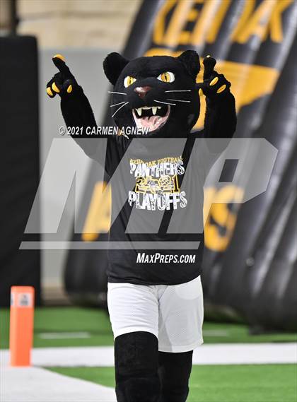 Thumbnail 3 in Klein Oak @ Cypress Ranch (UIL 6A D1 Bi-District Playoff) photogallery.