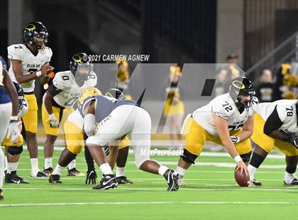 Thumbnail 2 in Klein Oak @ Cypress Ranch (UIL 6A D1 Bi-District Playoff) photogallery.