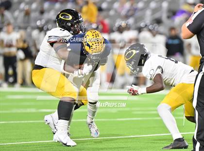 Thumbnail 3 in Klein Oak @ Cypress Ranch (UIL 6A D1 Bi-District Playoff) photogallery.