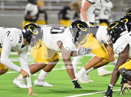Thumbnail 3 in Klein Oak @ Cypress Ranch (UIL 6A D1 Bi-District Playoff) photogallery.