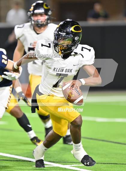 Thumbnail 3 in Klein Oak @ Cypress Ranch (UIL 6A D1 Bi-District Playoff) photogallery.
