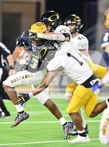 Thumbnail 3 in Klein Oak @ Cypress Ranch (UIL 6A D1 Bi-District Playoff) photogallery.