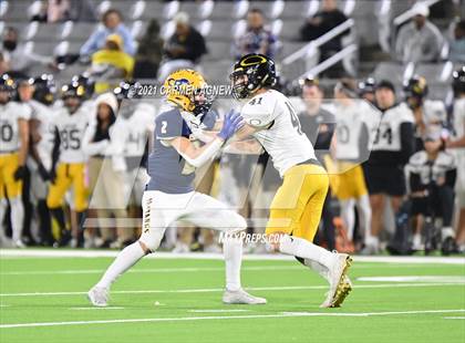 Thumbnail 3 in Klein Oak @ Cypress Ranch (UIL 6A D1 Bi-District Playoff) photogallery.