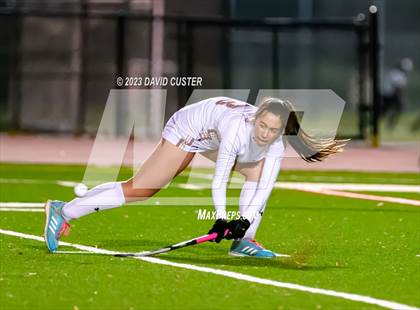 Thumbnail 1 in Yorktown @ Oakton (VHSL Class 6 Regional Final) photogallery.