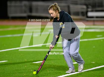Thumbnail 1 in Yorktown @ Oakton (VHSL Class 6 Regional Final) photogallery.