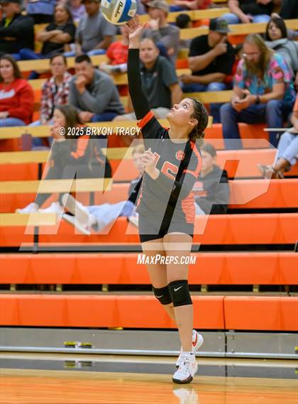 Thumbnail 1 in Sublette @ Syracuse photogallery.