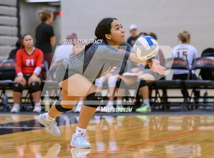 Thumbnail 3 in Sublette @ Syracuse photogallery.